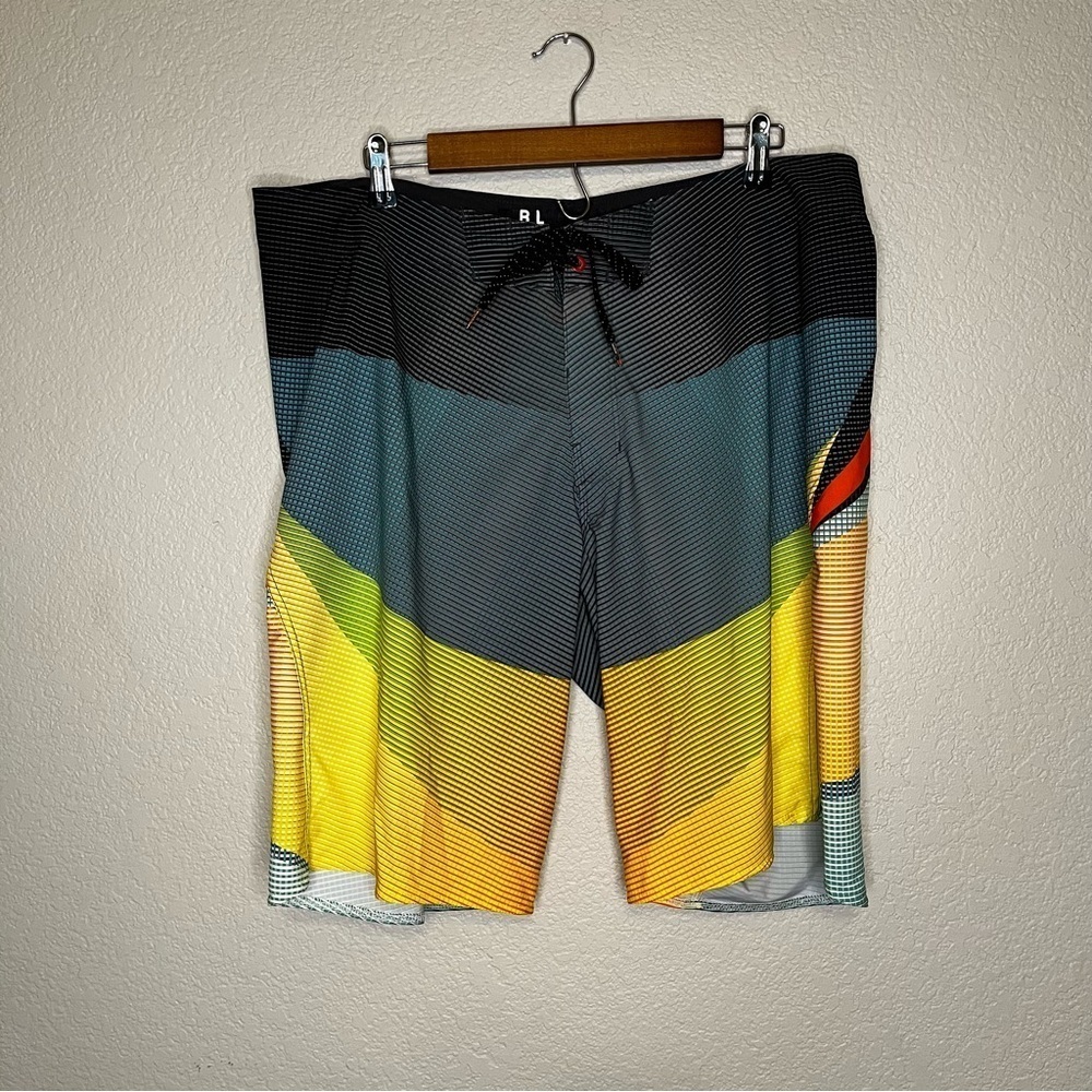 Billabong Platinum X Men's Bright Colors Swim Surf Shorts Size 38